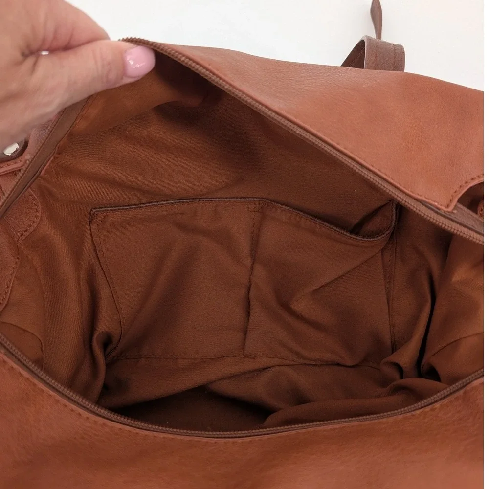 Chillx Satchel Bag Womens Large Brown Vegan Leather Buckle Crossbody Strap Boho